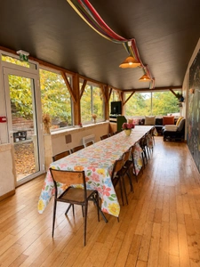 Propriété avec gîte de groupe, piscine et 1,4 hectare de terrain PINEL HAUTERIVE (47)