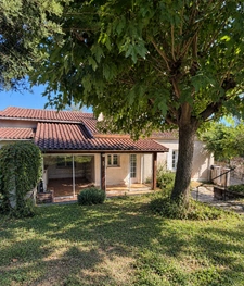 Charmante maison de plain-pied de 187 m² avec jardin arboré – Ladignac, Trentels (47)