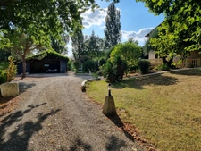 Lot-et-Garonne (47) –  Villa semi enterrée avec piscine 