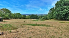 GRANGE 2 PIECES + TERRAIN AGRICOLE ~ 1.4Ha AVEC PECHERIE - ENVIRONNEMENT CALME ET CAMPAGNE