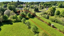 Terrain 2 000,00 m² ORADOUR SUR GLANE - Calme et Campagne
