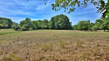 TERRAIN DE LOISIR 6500m² - ENVIRONNEMENT CALME ET CAMPAGNE - PROCHE LIMOGES