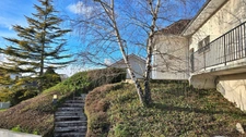 Grande maison Familiale avec Garage et Jardin - Proche Centre-bourg et Commodités 