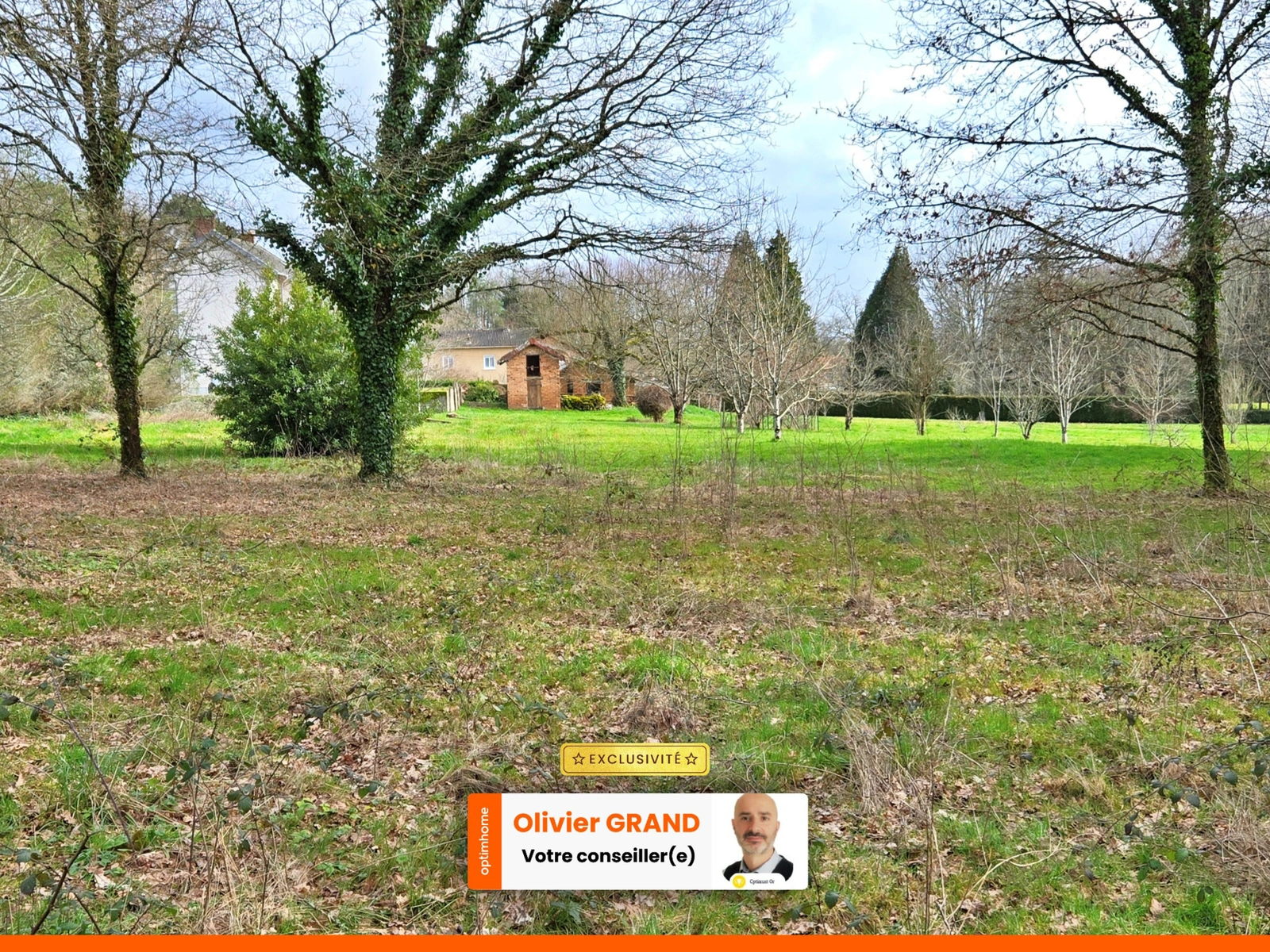 Terrain à vendre ORADOUR SUR GLANE 1676m2 25 000€