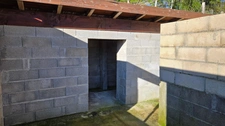 TERRAIN DE LOISIR AVEC CABANON + CHENIL 10 BOXES