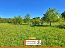 Terrain 2 000,00 m² ORADOUR SUR GLANE - Calme et Campagne