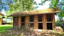Maison de Maitre à rénover avec Jardin et Dépendances - Centre-bourg - Proche commodités