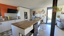 Belle Maison en Pierre rénovée avec Garage et Jardin - Proche Limoges
