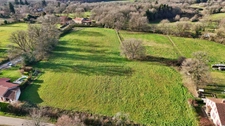 RARE! - Terrain constructible + Terrain agricole 1.5Ha