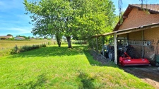 Maison de Maitre à rénover avec Jardin et Dépendances - Centre-bourg - Proche commodités