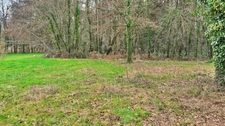 TERRAIN 1200M² - ENVIRONNEMENT CAMPAGNE ET BOISE