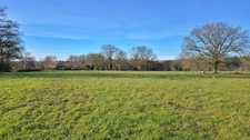 RARE! - Terrain constructible + Terrain agricole 1.5Ha