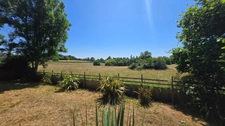 MAISON DE VILLAGE - CALME - ENVIRONNEMENT CAMPAGNE