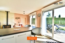 À vendre – Au calme, maison familiale traditionnelle 4 chambres + bureau sur terrain de 1 550 m² piscinable