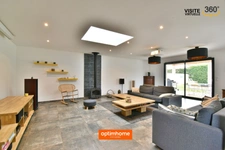 Maison contemporaine et spacieuse
