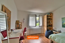 MAISON FAMILIALE RÉNOVÉE À AMBARES-ET-LAGRAVE