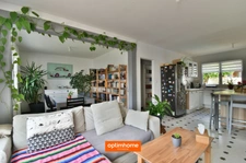 MAISON FAMILIALE RÉNOVÉE À AMBARES-ET-LAGRAVE