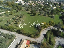 Terrain de 877 m² à vendre  FORCALQUIER (04) 
