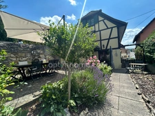 STEINBRUNN LE BAS, 10min gare TGV MULHOUSE, 10min accès A35, Maison Alsacienne (1786), 195m², 5.38ares, 5chambres, superbes volumes, Un charme fou!