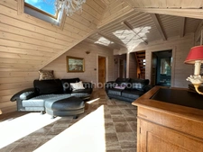 HAGENTHAL LE HAUT, 4Km frontière, Villa Haut de gamme, 289.6m² (353m² surface totale), volume exceptionnelle, espace Wellness 5étoiles, piscine extérieure chauffée, cuisine d'été. Top situation! 