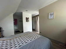 HEIWILLER, Superbe Maison Moderne 136m² (115m² carrez), 4chambres, 2salles d'eau, pompe à chaleur, climatisation, domotique, piscine chauffée. Prestation haut de gamme.