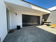 HESINGUE, Villa de 2024, en impasse, 261m² surface totale (173m² habitable), 9.80ares, suite parentale, sous-sol XXL, classe énergie A. Top situation!