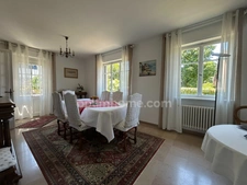 HOCHSTATT, quartier résidentiel, Maison de caractère à rénover, 155m², 3chambres, sous-sol, dépendance, terrain de 15ares. Beaucoup de potentiel!
