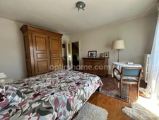 HOCHSTATT, quartier résidentiel, Maison de caractère à rénover, 155m², 3chambres, sous-sol, dépendance, terrain de 15ares. Beaucoup de potentiel!