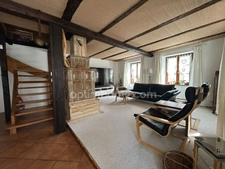 STEINBRUNN LE BAS, 10min gare TGV MULHOUSE, 10min accès A35, Maison Alsacienne (1786), 195m², 5.38ares, 5chambres, superbes volumes, Un charme fou!