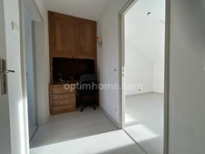 HIRSINGUE, jolie maison mitoyenne, 61m², 2chambres, sous-sol, jardin privatif, grand garage, pompe à chaleur, aucun travaux.