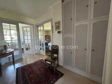 HOCHSTATT, quartier résidentiel, Maison de caractère à rénover, 155m², 3chambres, sous-sol, dépendance, terrain de 15ares. Beaucoup de potentiel!