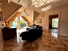 HAGENTHAL LE HAUT, 4Km frontière, Villa Haut de gamme, 289.6m² (353m² surface totale), volume exceptionnelle, espace Wellness 5étoiles, piscine extérieure chauffée, cuisine d'été. Top situation! 