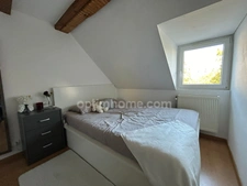 SAINT-LOUIS, 7min à pied frontière, jolie maison de ville de 139.64m² (100m² habitable), 3chambres, terrain de 3ares, terrasse, cuisine été, jardin, isolation extérieure. Top emplacement!