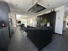 HESINGUE, Villa de 2024, en impasse, 261m² surface totale (173m² habitable), 9.80ares, suite parentale, sous-sol XXL, classe énergie A. Top situation!