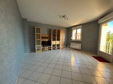 VILLAGE-NEUF, quartier résidentiel en impasse, joli appartement 2pièces de 51.60m², balcon, cave. Top emplacement!