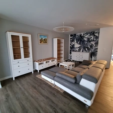 KEMBS, Villa sénior plain pied, 3pièces, 75.96m², 2chambres, terrasse, jardin, garage, gardien. Très calme.