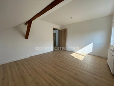 BUSCHWILLER, quartier résidentiel, superbe maison familiale entièrement rénovée en 2024, 186m², 5chambres, 2salles de bains, 7ares, panneau photovoltaique, classe énergie B. Top emplacement.