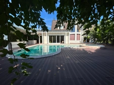 HAGENTHAL LE HAUT, 4Km frontière, Villa Haut de gamme, 289.6m² (353m² surface totale), volume exceptionnelle, espace Wellness 5étoiles, piscine extérieure chauffée, cuisine d'été. Top situation! 