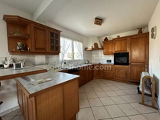 LEYMEN, 10min station Tram, très belle maison de 135m², 5.41ares arborés et paysagés, 3chambres, pompe à chaleur, belles prestations. Quartier résidentiel, top situation!