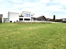BETTENDORF, 2min de HIRSINGUE, Villa d'architecte, 222m² habitable (+400m² surface totale), suite parentale, piscine chauffée, pool house, jacuzzi, 14.87ares. Prestations et matériaux Premium.