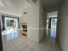 RANTZWILLER, 5min de SIERENTZ, magnifique Villa familiale 189m², 4chambres, 2salles de bains, 12ares, prestation haut de gamme, climatisation, panneau solaire etc... Cadre idyllique. Top emplacement!