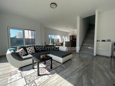 BLOTZHEIM, quartier résidentiel, superbe Villa de 2021, BBC, 137.5m² (252m² surface totale!), 5.89ares, suite parentale. Top situation! Classe énergétique A.