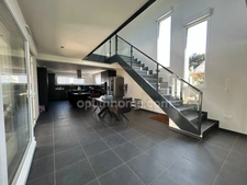 HESINGUE, Villa de 2024, en impasse, 261m² surface totale (173m² habitable), 9.80ares, suite parentale, sous-sol XXL, classe énergie A. Top situation!