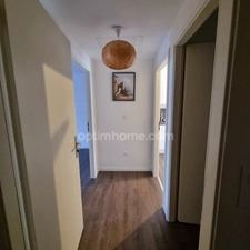 KEMBS, Villa sénior plain pied, 3pièces, 75.96m², 2chambres, terrasse, jardin, garage, gardien. Très calme.