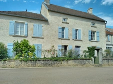 Belle propriété au calme avec grand terrain
