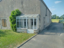 Ferme rénovée implantée sur plus de 4 hectares