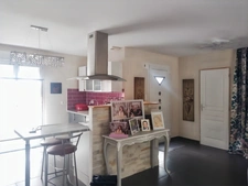 Maison de plain pied sur grand terrain