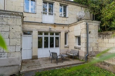 Maison de caractère 15 pièces avec gîte – Investissement ou projet d’exploitation – Saumur centre