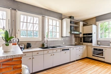 Exceptional property with panoramic views and absolute tranquility, close to SAUMUR.