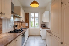 Characterful 15-room house with gîte – Investment or business opportunity – Saumur town centre